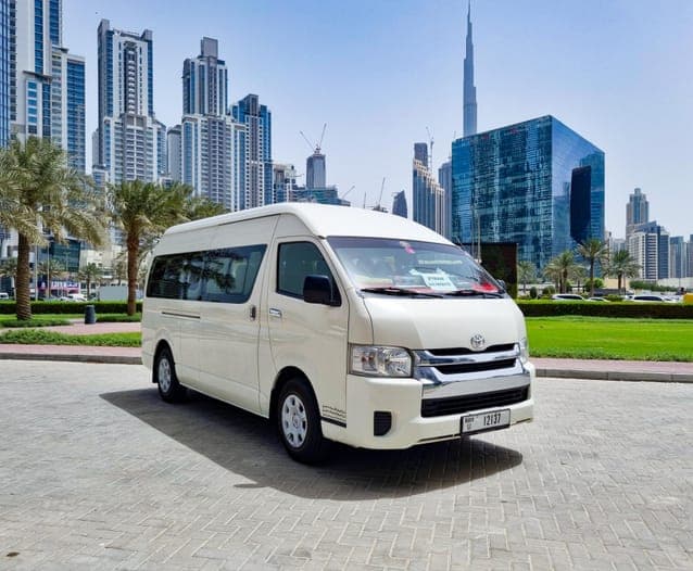 Toyota Hiace — 13 Seater